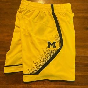 Men’s Michigan Wolverines Basketball Shorts Adidas Large